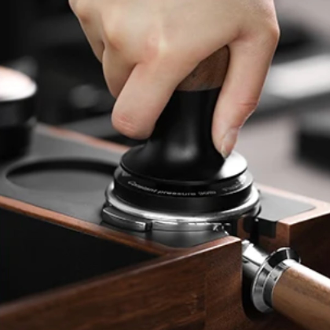 Station de tassage premium avec tiroir de rangement